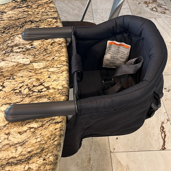 Inglesina Fast Table Portable High Chair in Black - Picture 5 of 8